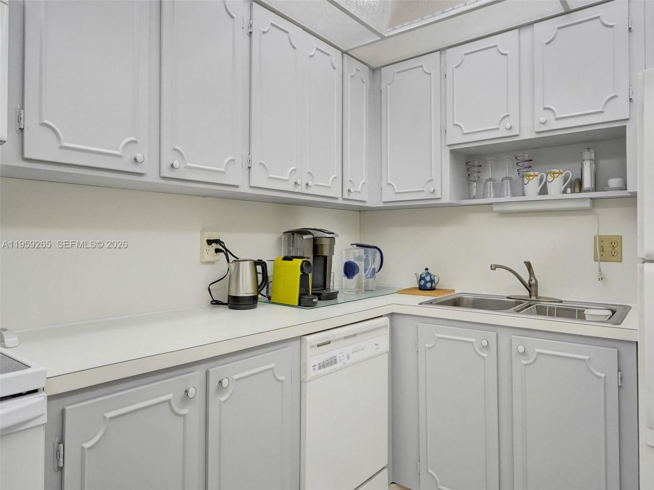 3113 S Ocean Dr, Unit 603, Hallandale Beach, FL 33009 Photo