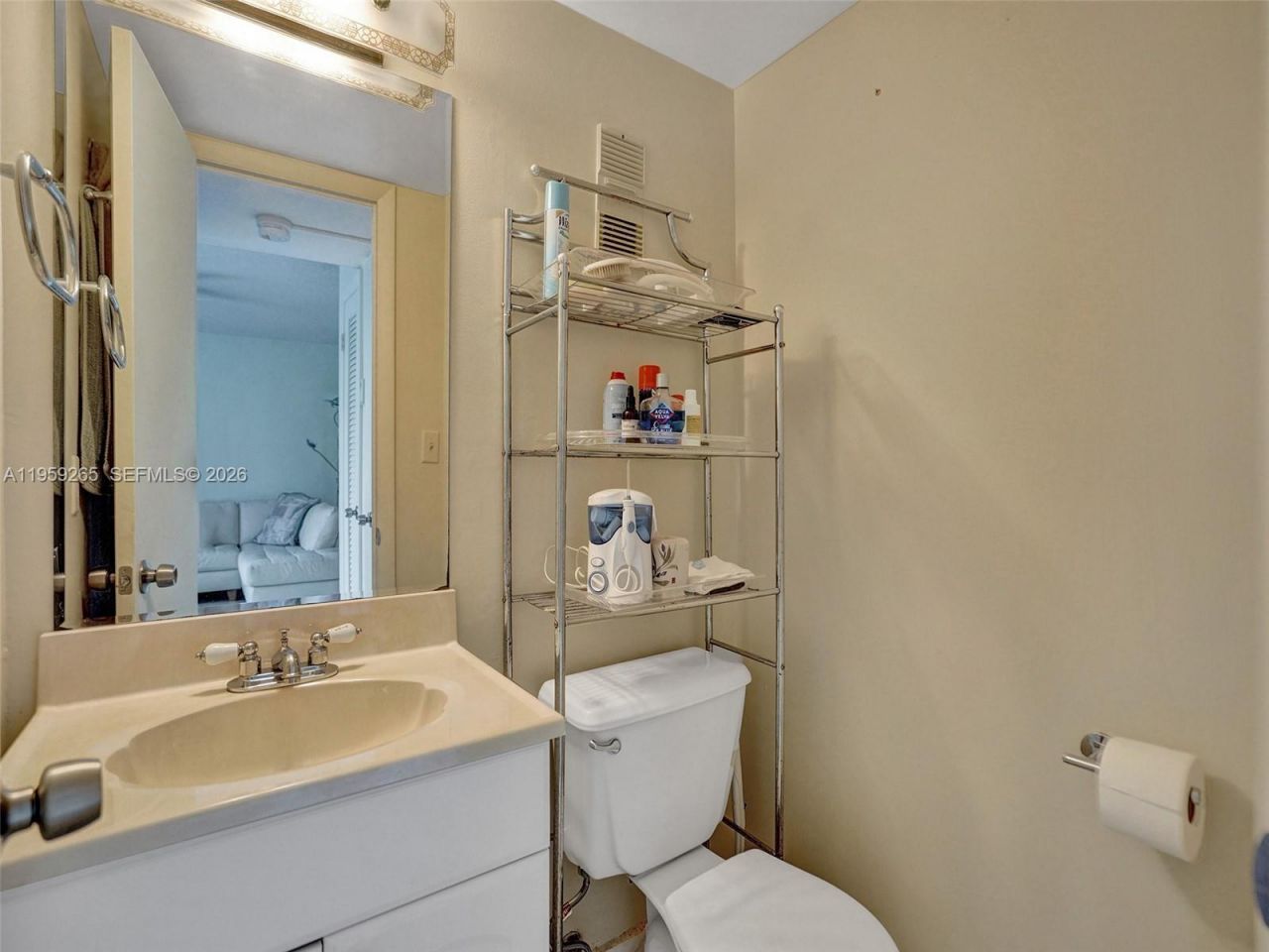 3113 S Ocean Dr, Unit 603, Hallandale Beach, FL 33009 Photo