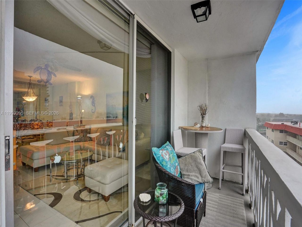 3113 S Ocean Dr, Unit 603, Hallandale Beach, FL 33009 Photo