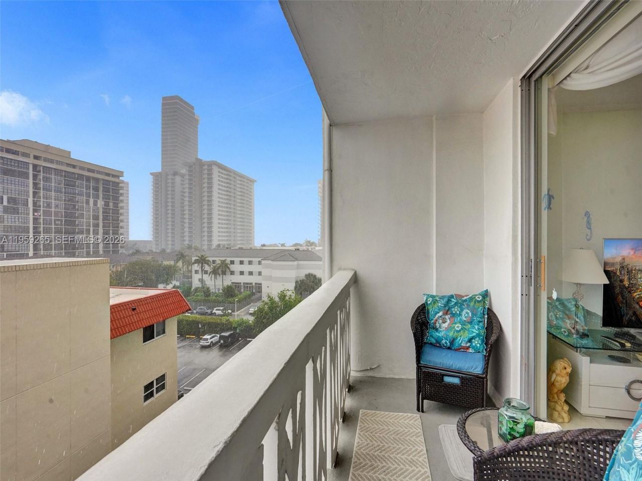 3113 S Ocean Dr, Unit 603, Hallandale Beach, FL 33009 Photo