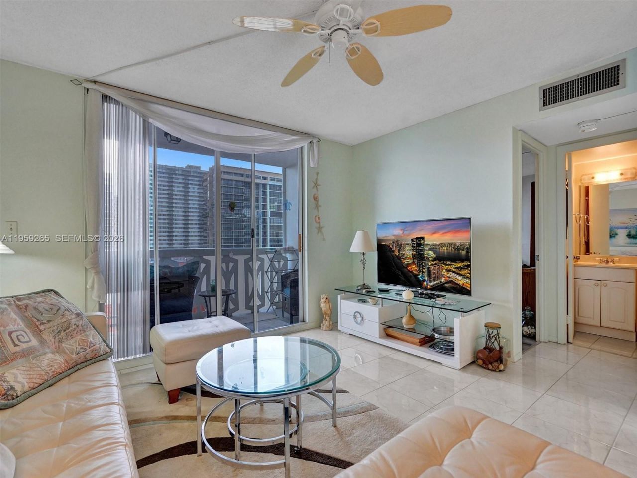 3113 S Ocean Dr, Unit 603, Hallandale Beach, FL 33009 Photo