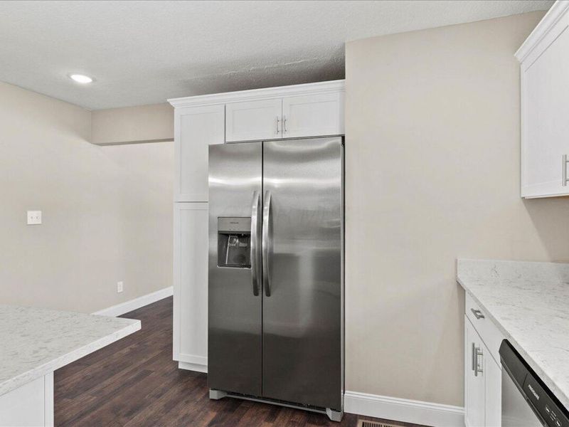 780 Wooddale Drive, Urbana, OH 43078 Photo 12