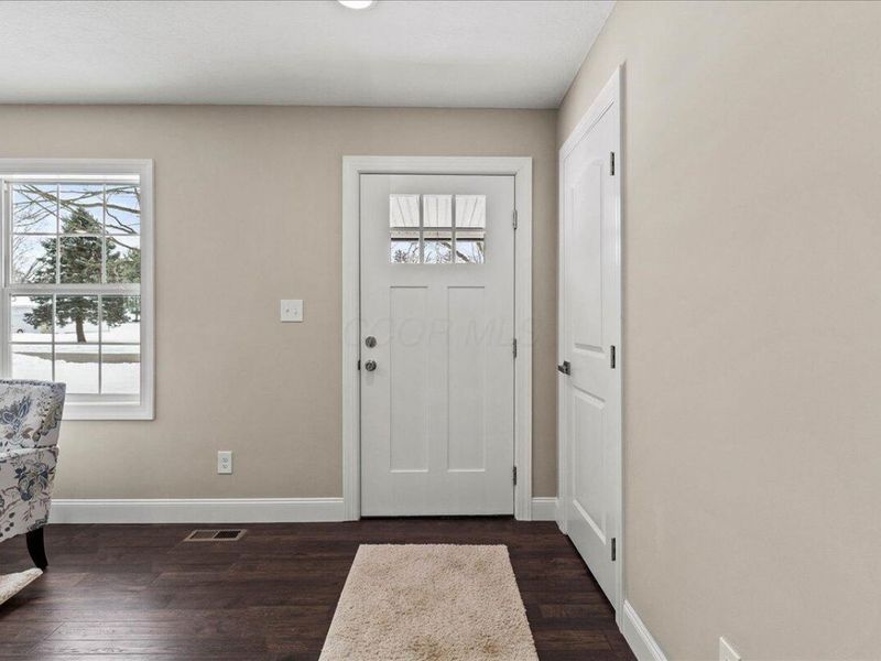 780 Wooddale Drive, Urbana, OH 43078 Photo 6