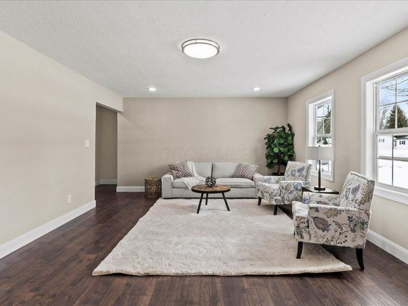 780 Wooddale Drive, Urbana, OH 43078 Photo 8