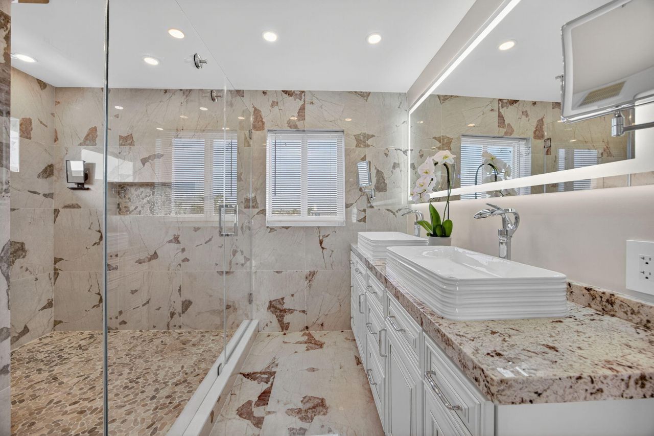 27385 Saint Lucie Lane, Ramrod, FL 33042 Photo