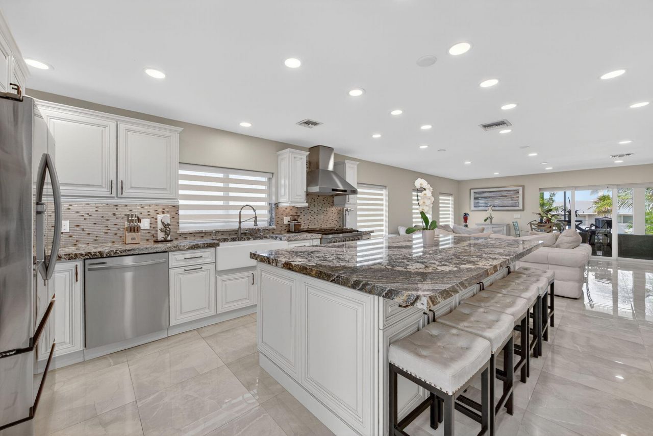 27385 Saint Lucie Lane, Ramrod, FL 33042 Photo