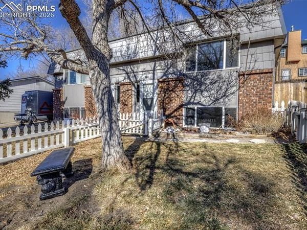 1174 Magnolia Street, Colorado Springs, CO 80907