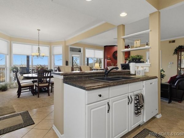 928 Buckingham Drive, Unit 3, Camdenton, MO 65020