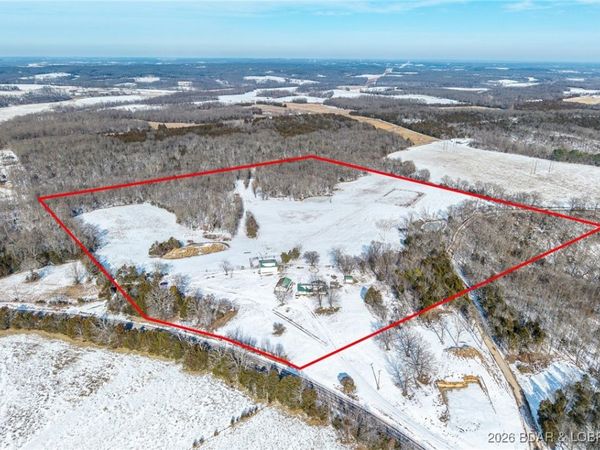 30017 Jeffries Road , Richland, MO 65556