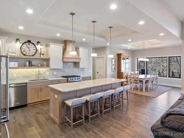 275 Quiet Meadows Drive, Linn Creek, MO 65052