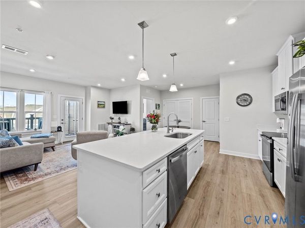 6725 Citory Way, Unit 204, Moseley, VA 23120