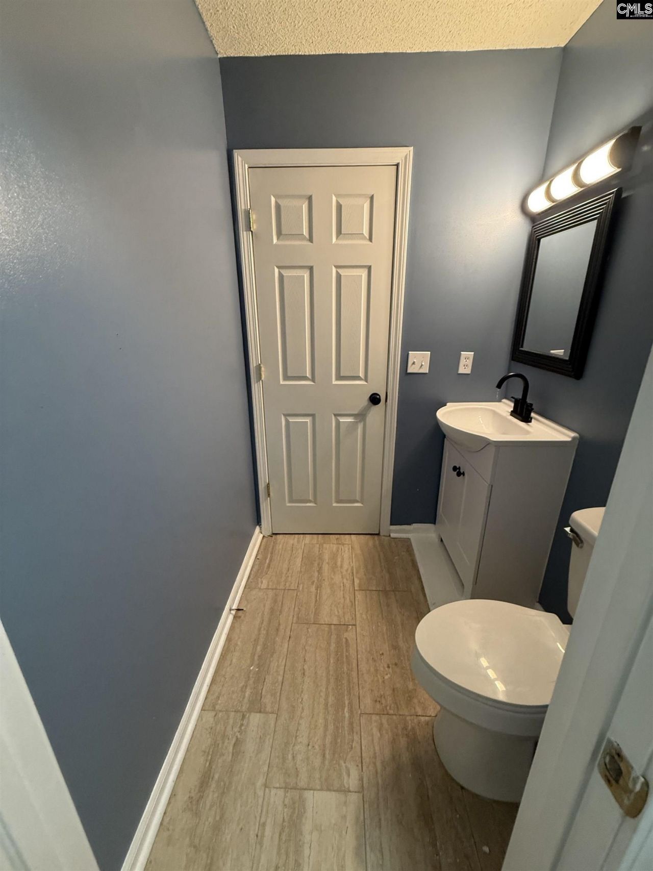 105 Fallstaff Road Photo 17