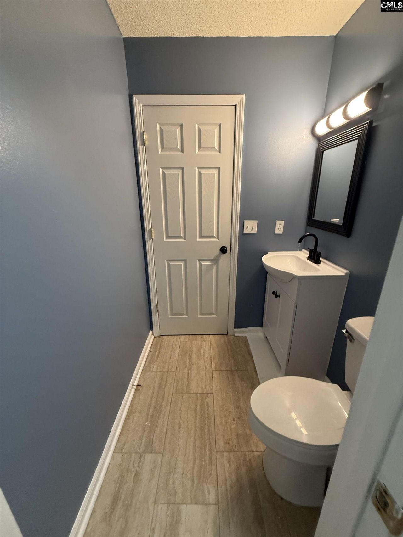 105 Fallstaff Road Photo 18