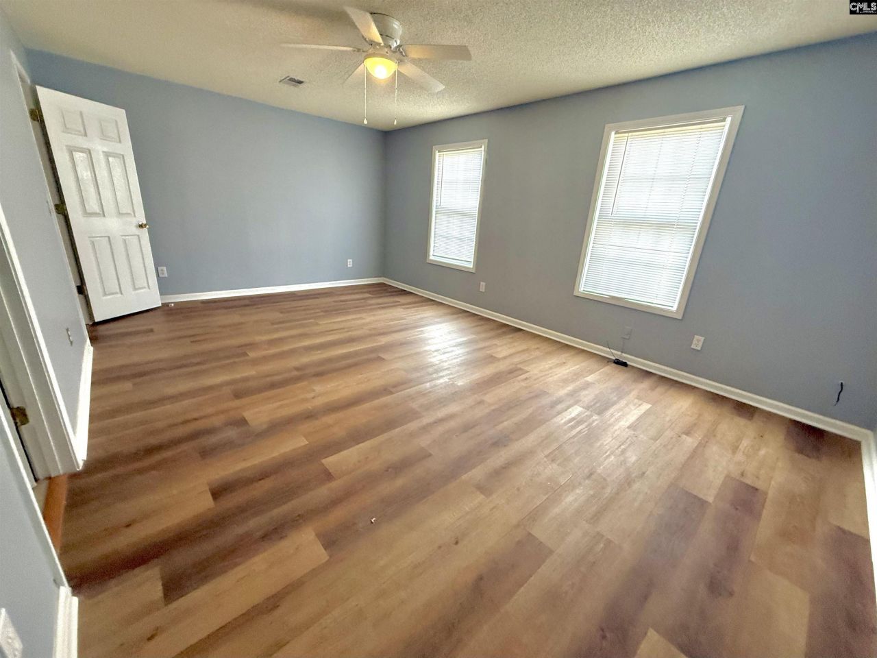 105 Fallstaff Road Photo 19