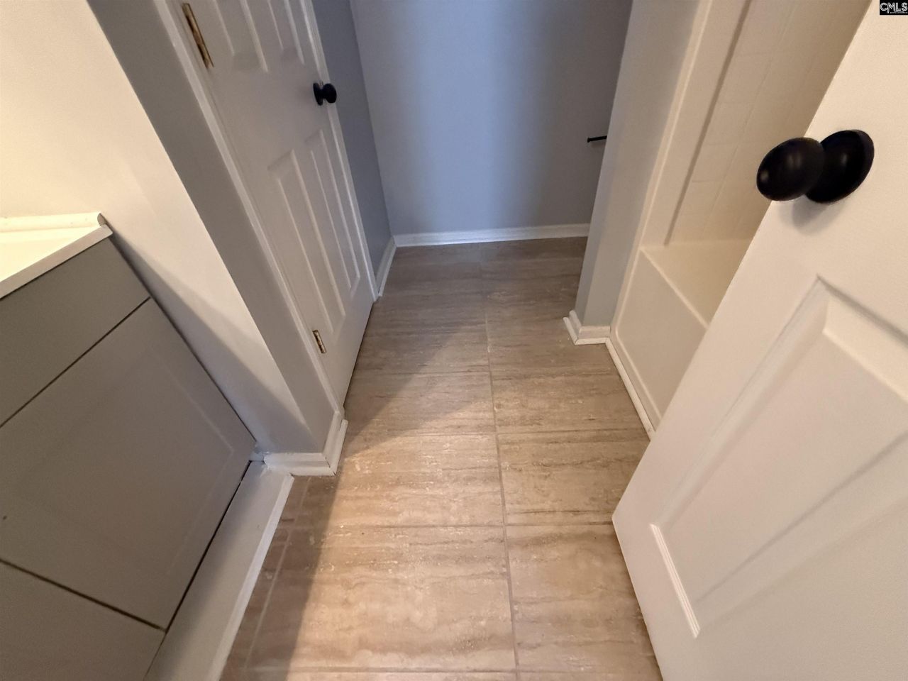 105 Fallstaff Road Photo 20