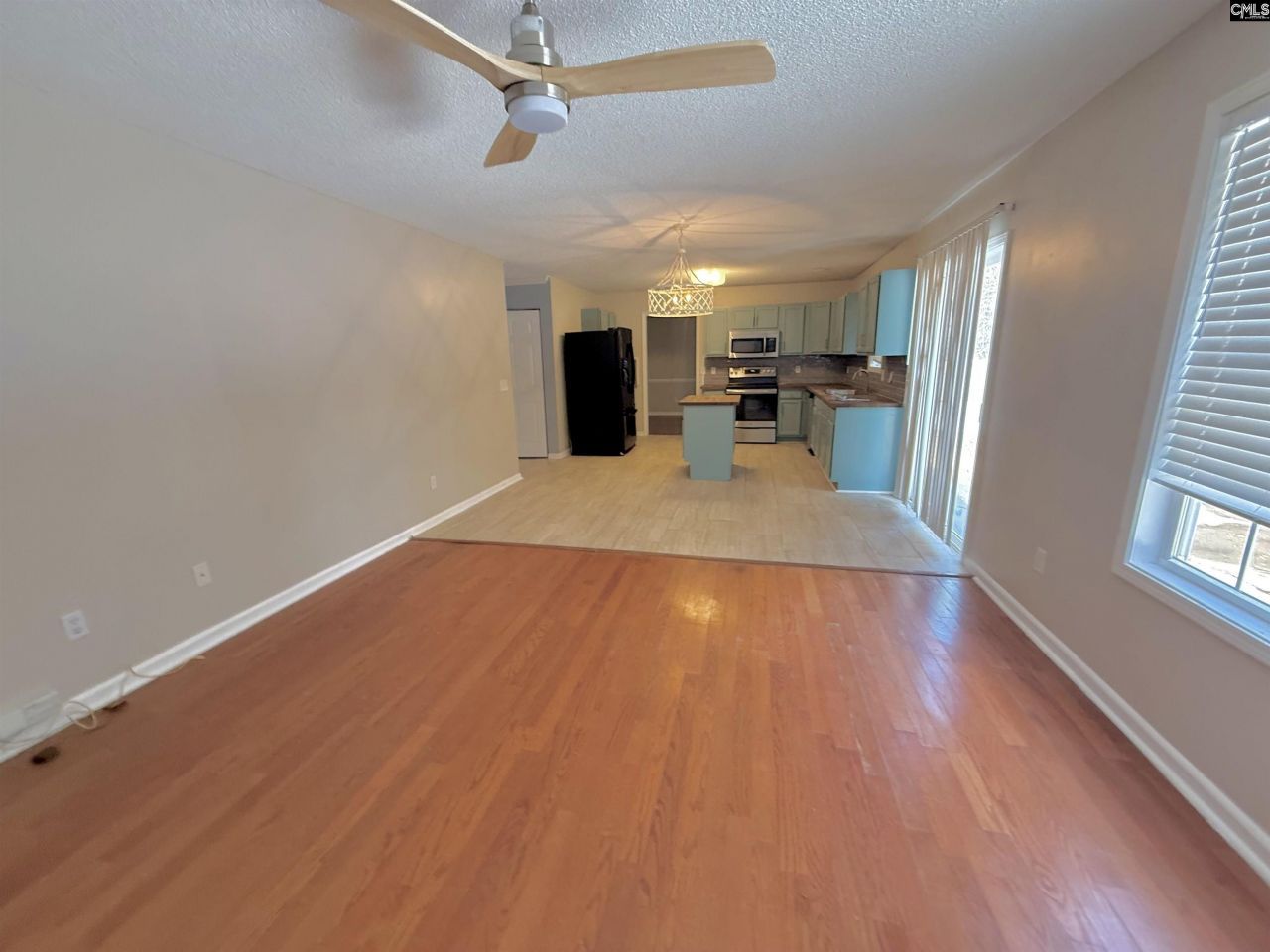 105 Fallstaff Road Photo 27