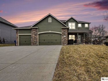 12614 S 82nd Street, Papillion, NE 68046