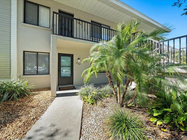 7742 EAGLE CREEK DRIVE, Unit 7524, SARASOTA, FL 34243