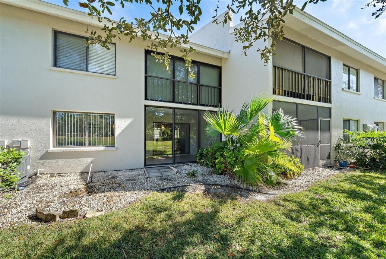 7742 Eagle Creek Drive, Unit 7524, Sarasota, FL 34243 Photo