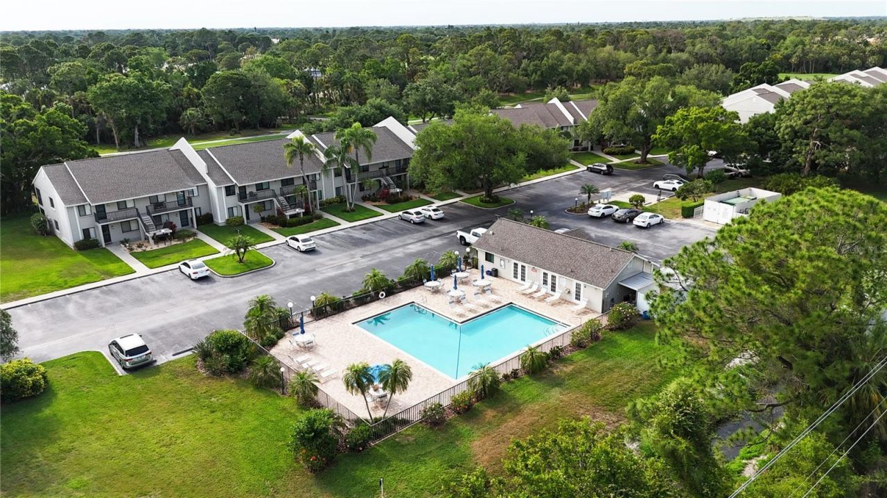 7742 Eagle Creek Drive, Unit 7524, Sarasota, FL 34243 Photo