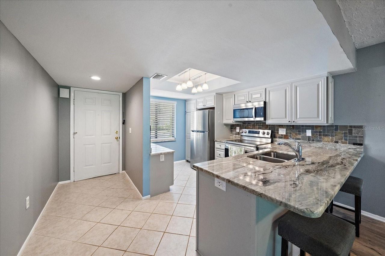 7742 Eagle Creek Drive, Unit 7524, Sarasota, FL 34243 Photo