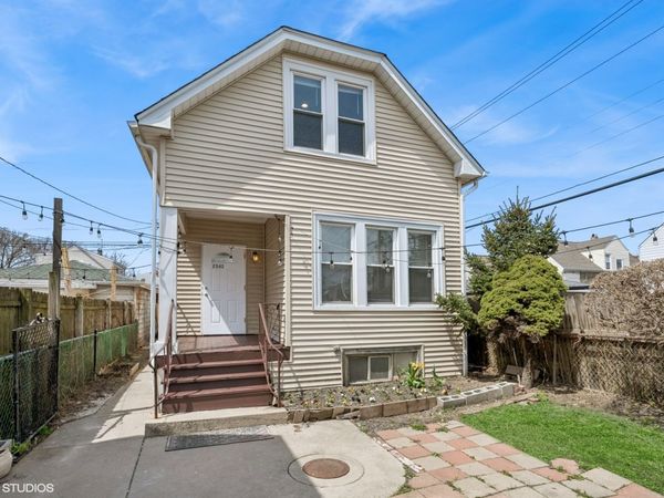 2542 N Long Avenue, Chicago, IL 60639