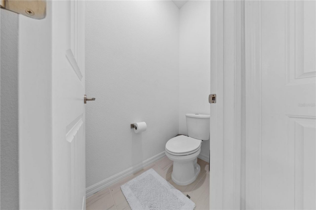 2065 White Feather Loop, Oakland, FL 34787 Photo