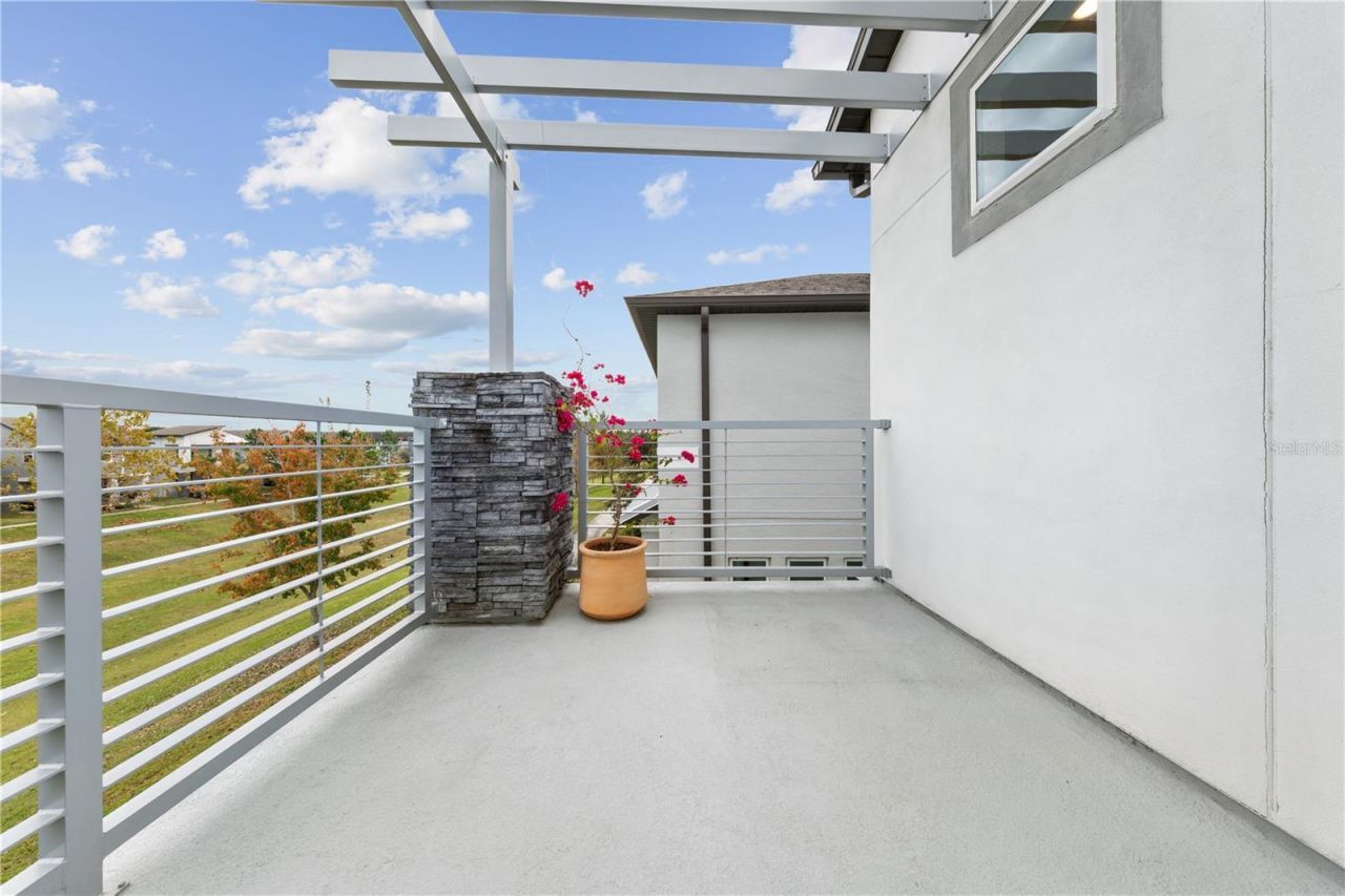 2065 White Feather Loop, Oakland, FL 34787 Photo