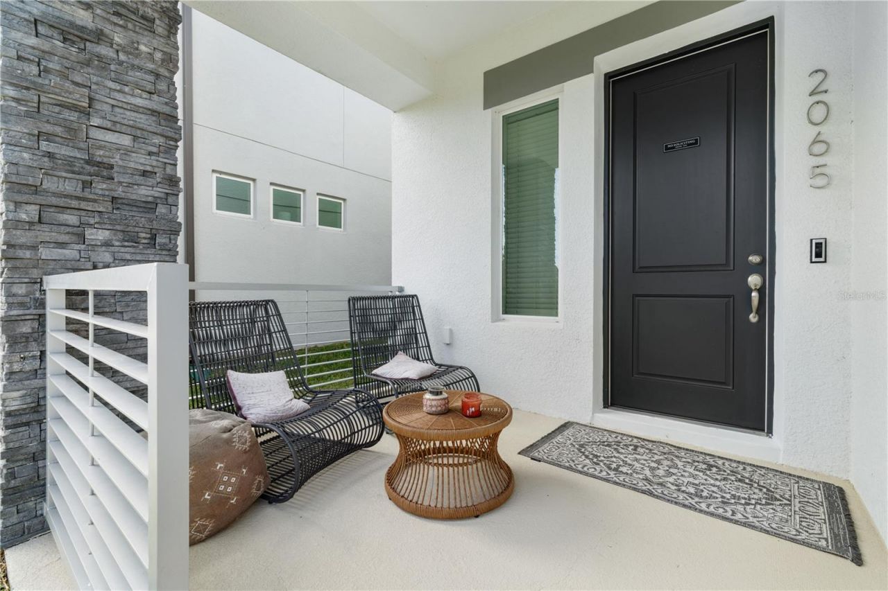 2065 White Feather Loop, Oakland, FL 34787 Photo