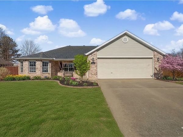 2226 Brandi Avenue, Fayetteville, AR 72701