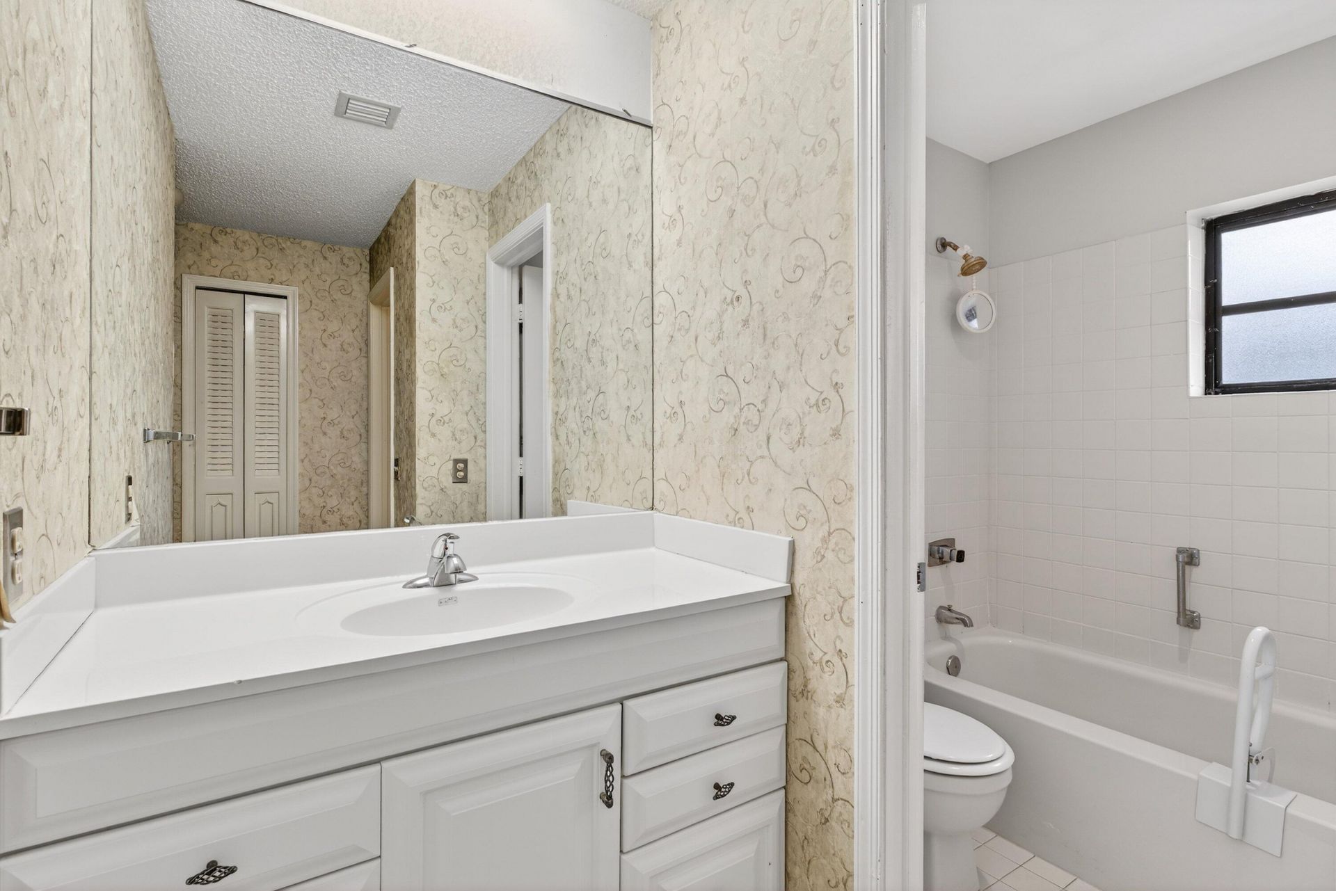 10397 Equestrian Drive, Unit B, Boynton Beach, FL 33436 Photo