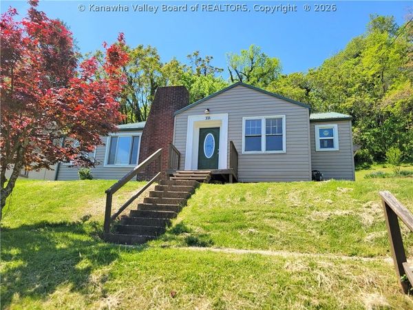 333 Knollwood Drive, Charleston, WV 25302