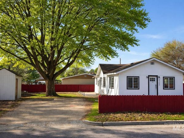 2102 Washington Ave, Caldwell, ID 83605