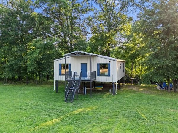 271 River West Lane, Broken Bow, OK 74728