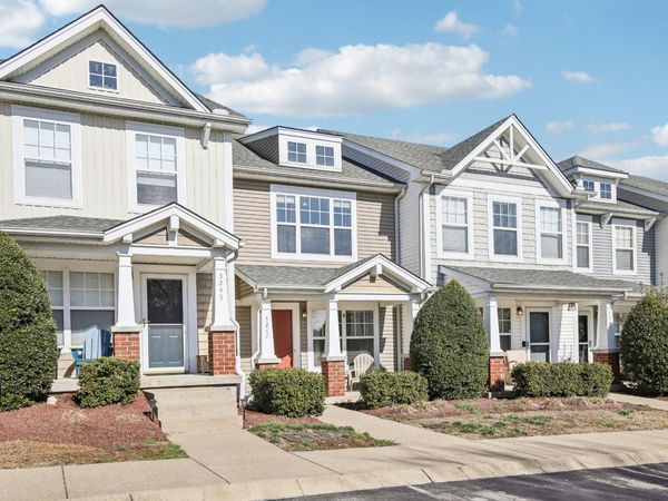 3247 Harpeth Springs Dr, Nashville, TN 37221