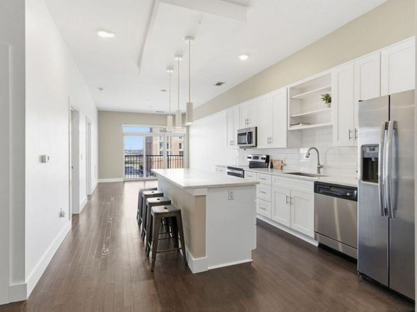 2407 8th Ave S, Unit 409, Nashville, TN 37204