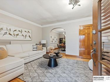 5017 Underwood Avenue, Unit 6, Omaha, NE 68132