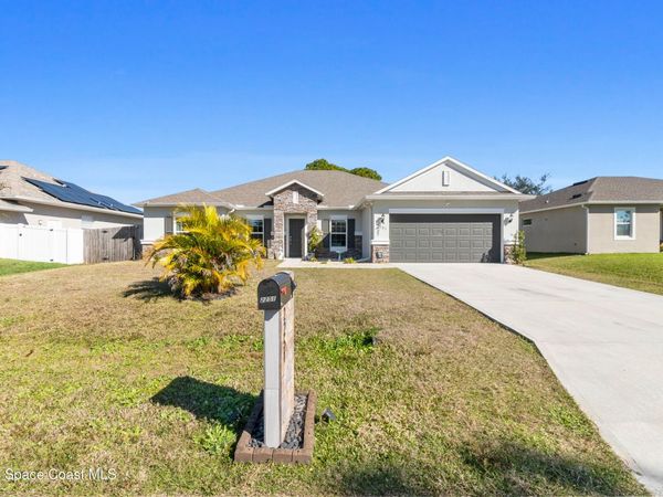 2251 Angel Road SE, Palm Bay, FL 32909