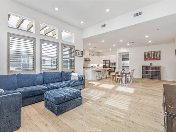 27227 Diamond Peak Lane, Unit 302, Valencia, CA 91381