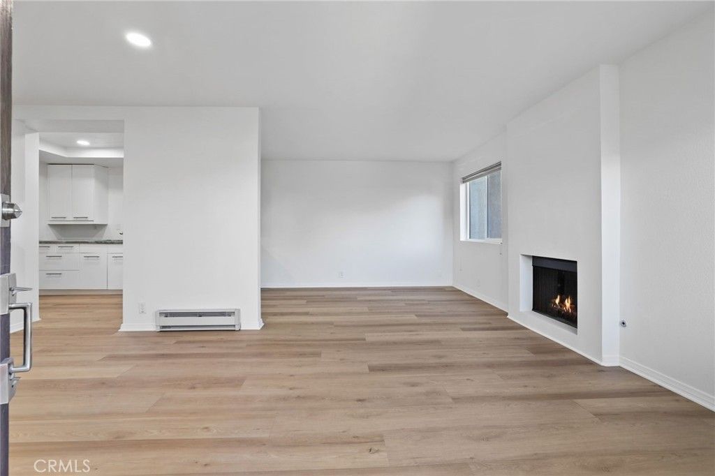 19132 Shoreline, Unit 2, Huntington Beach, CA 92648 Main Photo