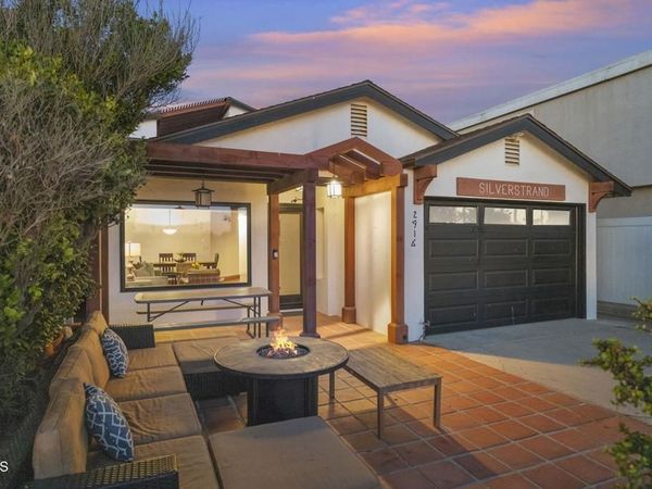 2916 Lakeshore Court, Oxnard, CA 93035