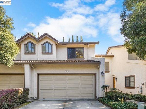 18 Gazania Ter, Fremont, CA 94536