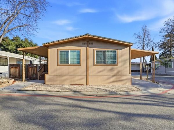 304 Los Encinos Street, San Jose, CA 95134