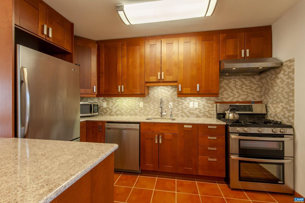 137 Hessian Hills Cir, Unit 3, Charlottesville, VA 22901 Main Photo