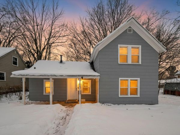 1238 Broadway, Benton Harbor, MI 49022