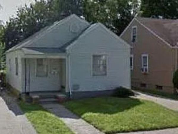 9120 Winthrop Street, Detroit, MI 48228