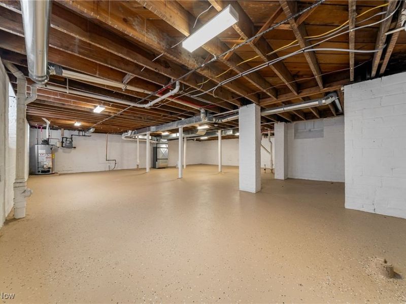 2124 Lamberton Road, Cleveland, OH 44118 Photo 44