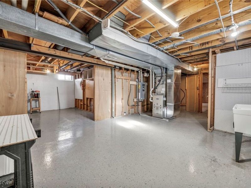 5770 N Crossview Road, Seven Hills, OH 44131 Photo 38