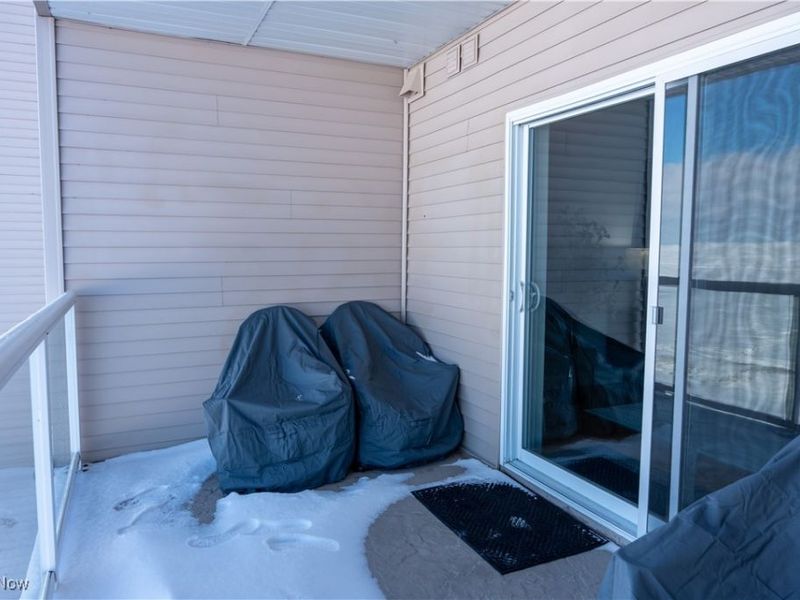 4699 Lake Road E, Unit 205, Geneva on the Lake, OH 44041 Photo 13