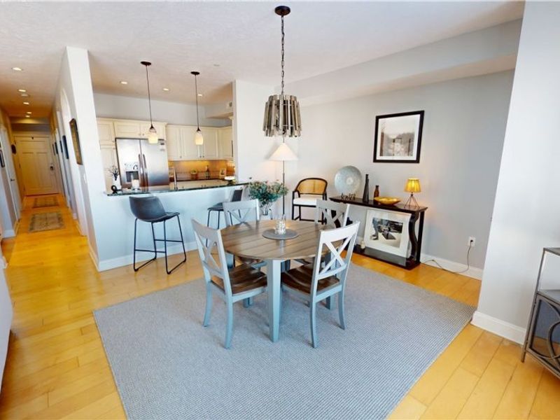 4699 Lake Road E, Unit 205, Geneva on the Lake, OH 44041 Photo 18